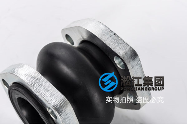 菱形法兰橡胶接头DN40有130长的吗？